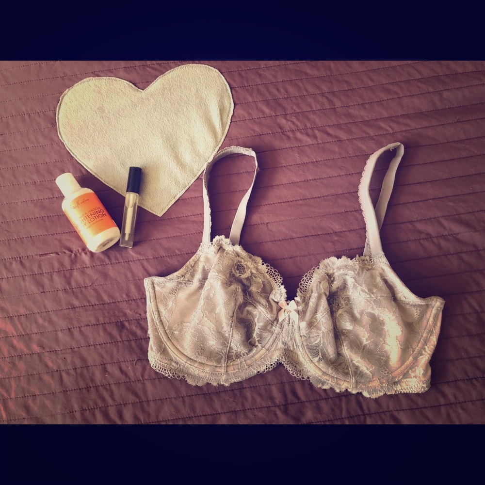 Adorable Lacey Victoria secret bra